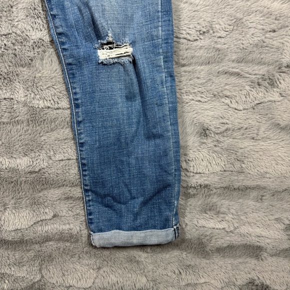 Levi's Blue Ankle Cropped Jeans with Distressed Detail - Picture 10 of 14